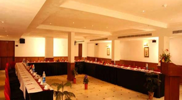 The Royal Plaza Gangtok, Reserva ahora Hotel Hoteles de 4 estrellas en Gangtok, 4*