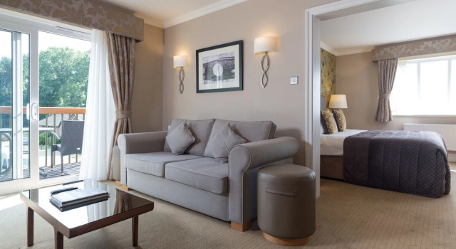 Люкс с балконом Carden Park Hotel, Golf Resort and Spa
