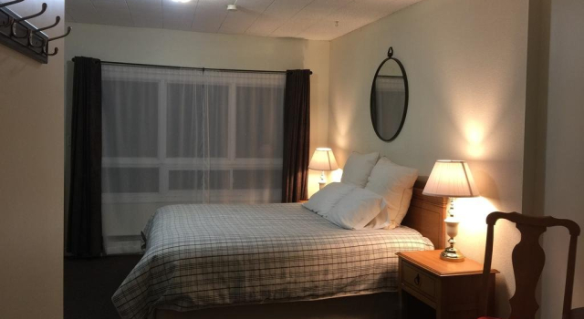 Lakeside Inn, Rezervasyon Otel Orillia Simcoe County