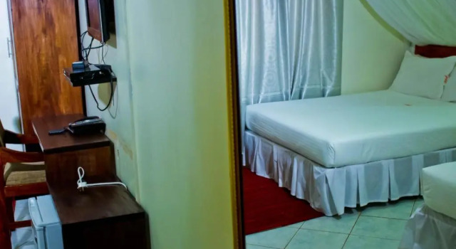 Al Nisaa Hotel and Spa, Rezervovat Lázně / Resort 3hvězdičkové hotely v Jinja, 3*