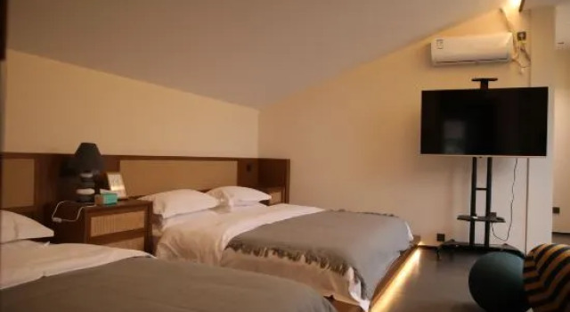 Люкс Tangshe Hot Spring Villa Homestay