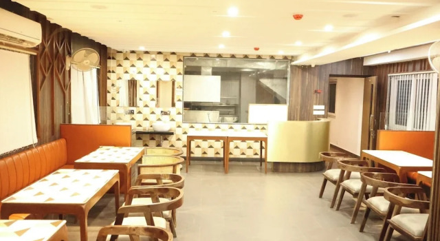 Hotel Grand Zuri, Prenota Hotel Hotel a Agartala con parcheggio, Parcheggio