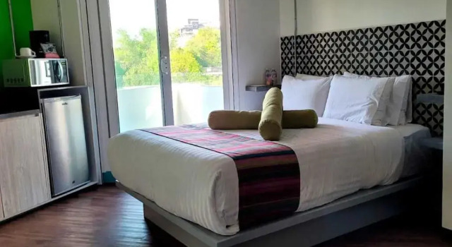 Люкс с балконом Hotel VIVE MX cuauhtémoc CDMX, Trademark by Wyndham