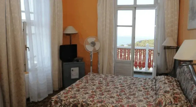 Merit Halki Palace Restaurant, Rezerwuj Hotel Hotele biznesowe w Prince Islands, 4* 5*