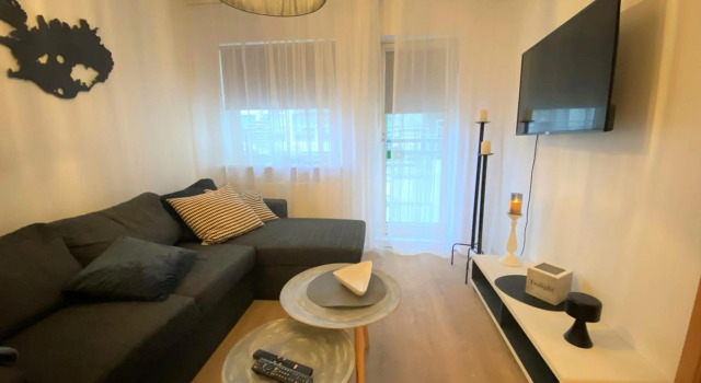 H100 Lovely 1-bedroom apartment on the main street, Забронировать Апартаменты/квартира Апартаменты Нордурланд, Апартаменты/квартира