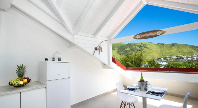 Beautiful suite S12 with pool and sea view, Book Hotel Cul de Sac Saint Martin