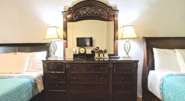 Hosteeva French Quarter Historic Condos, Забронировать Отель Отели Нового Орлеана 4 звезды, рядом с Armstrong Park, 4*