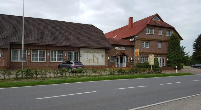 Hotel zum Gesundbrunnen, Забронировать Отель Бад-Цвишенан East Frisia