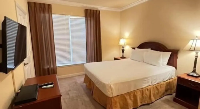 1361tt Unit 7308-tuscana Resort 3 Bedroom Condo by RedAwning