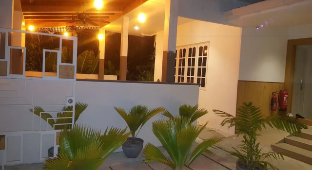White Diamond, Rezerwuj Hotel Dharavandhoo Baa Atoll