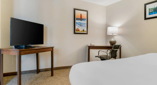 Двухместный люкс Comfort Inn Manistique
