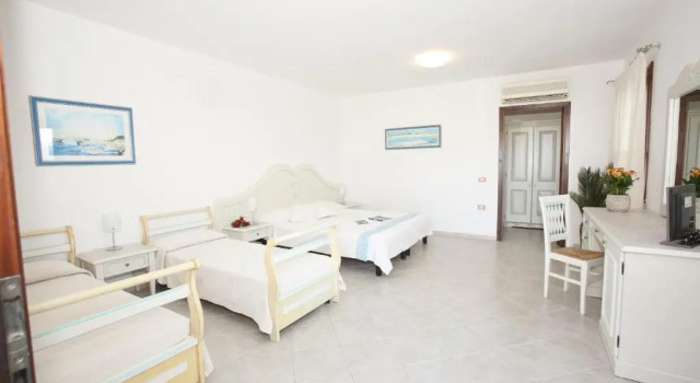 Семейный номер Standard Hotel Genna e Masoni