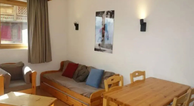 Flat in Nendaz With Ski-in/ski-out Access