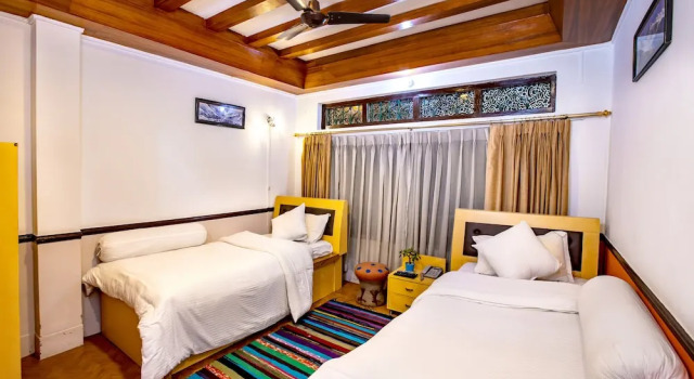 Двухместный номер Standard c 1 комнатой с балконом Shangrila Boutique Hotel