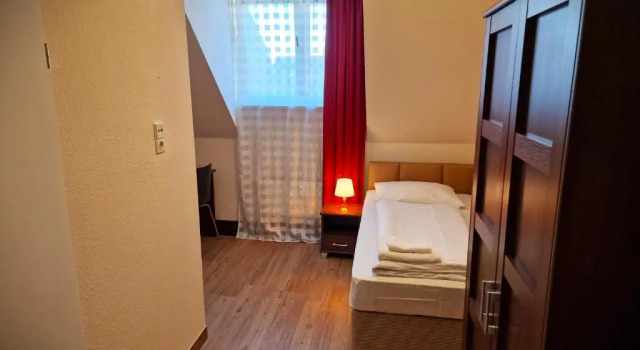 Номер Economy Mikon Eastgate Hotel
