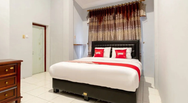 OYO 1632 1000 House Syariah, Rezerwuj Hotel Medan Sumatra