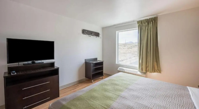 Standard Zimmer Studio 6-Mccarran, NV - Sparks - Tahoe - Reno Industrial Center