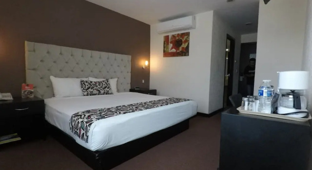 Одноместный номер Standard Hotel Vista Inn Premium