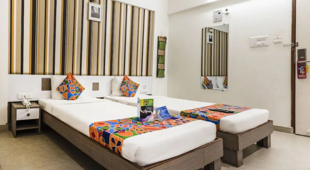 Номер Deluxe FabHotel Brook Elan Viman Nagar