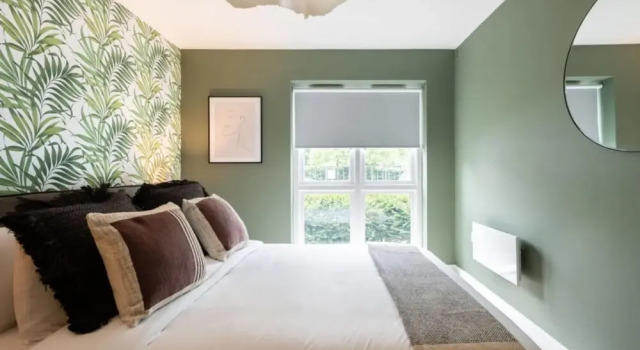 The Bow Mews - Modern Bright 2bdr Apartment With Patio, Varaa Huoneisto Asunnot kohteessa Merseyside, Huoneisto