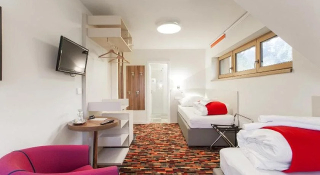 Hotel Premier, Book Hotel Hoteller i Jizera Mountains med parkering, Parkering