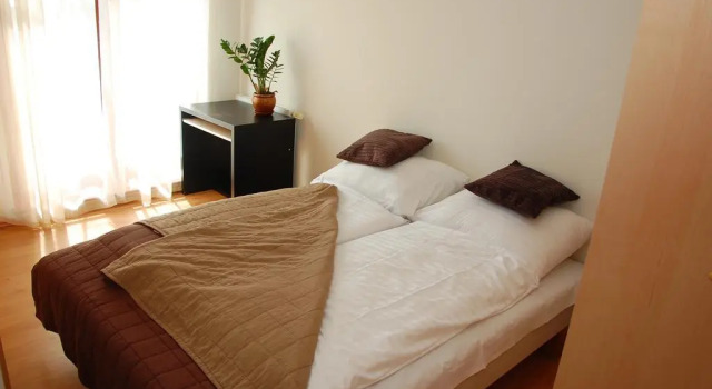 Apartament Hanza, Varaa Huoneisto Hotellit Pommeri pysäköinnillä, Pysäköinti