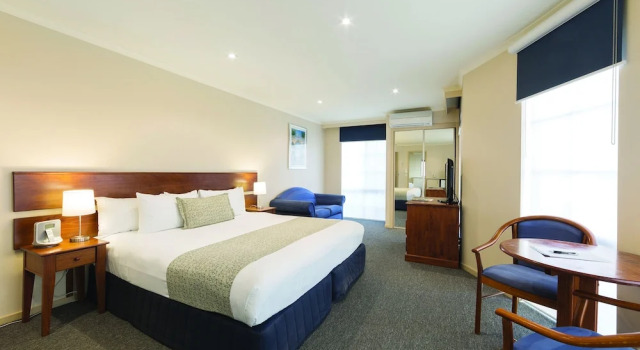 Люкс Best Western Plus Canberra Central Apartments Official