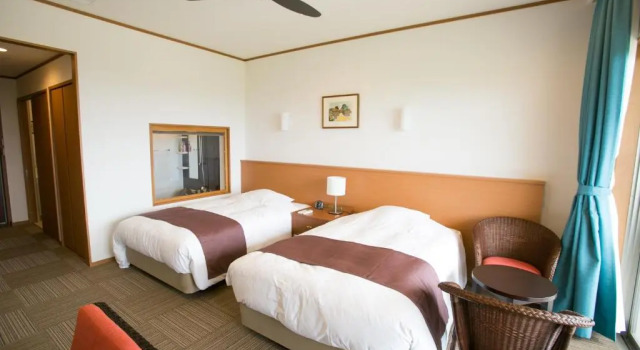 Двухместный номер Standard с балконом Sakura Resort Hotel Ishigaki