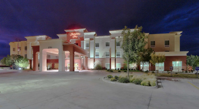 Четырёхместный номер Standard Hampton Inn Deming