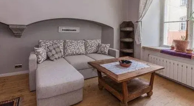 Town Hall Square Apartments - Vene