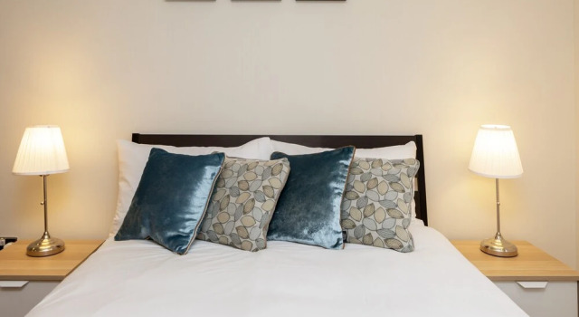 Royal Crossharbour Apartment, Забронировать Апартаменты/квартира Лондон Большой Лондон, рядом с Парк и ферма «Мадшут»