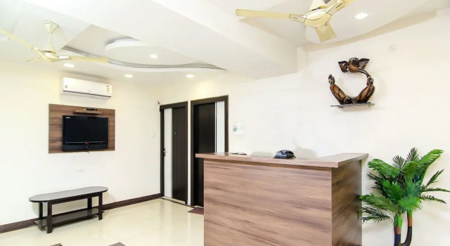 OYO 13932 Hotel Pushpanjali