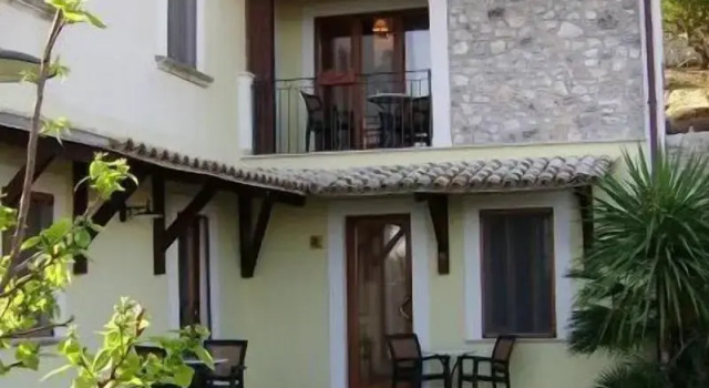 Villa Vittoria, Book Villa Rodi Garganico Foresta Umbra