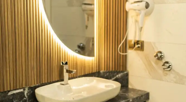 Номер Standard c 1 комнатой с видом на город QUALA Hotels