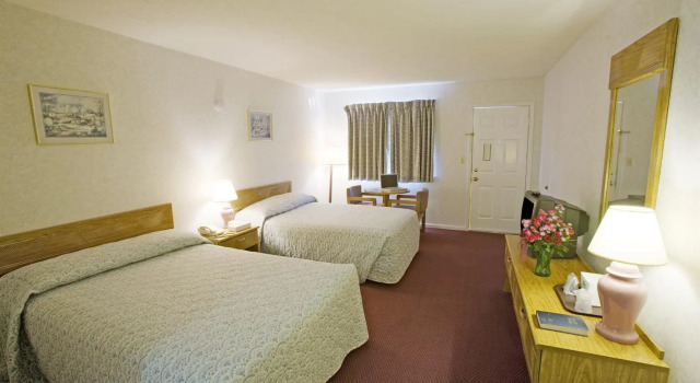 Четырёхместный номер Standard Americas Best Value Inn - Jonesville