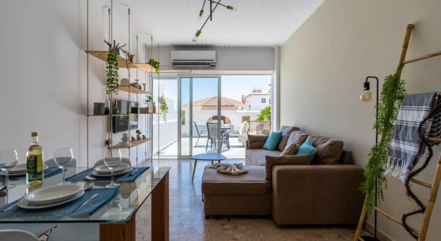 Keylana's 2-BR Apt in Pyla, Buchen Sie Hotel Pyla Bezirk Larnaca, in der Nähe von Pyla Beach
