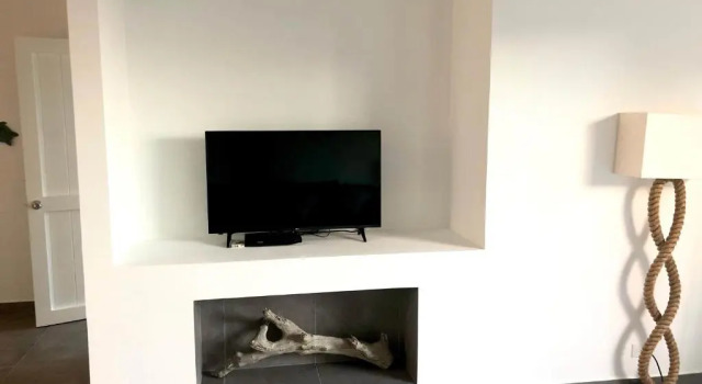 Коттедж Sandy Feet House