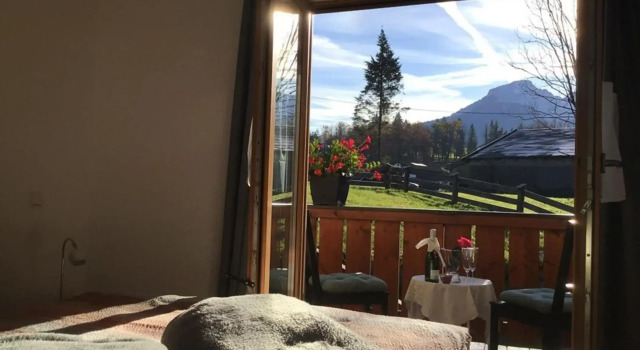 Ferienwohnung Lederhose, Rezerwuj Hotel Hotele w Bawaria z parkingiem, Parking