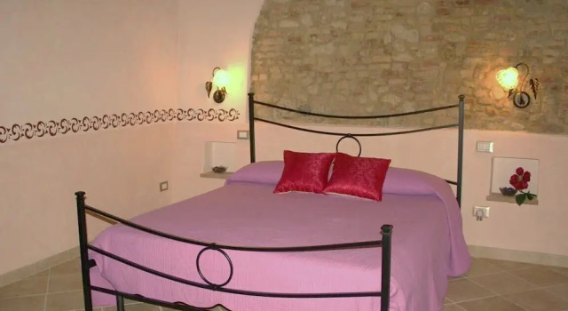 Antico Casolare, Buchen Sie Hotel Hotels in Elsa-Tal mit Parkplatz, Parkplätze