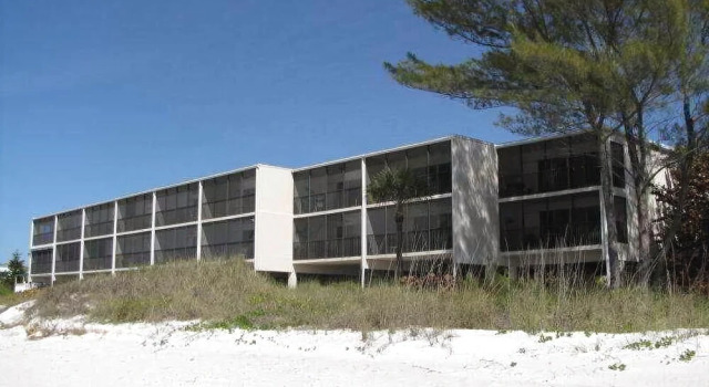 Anna Marie Island Apartments