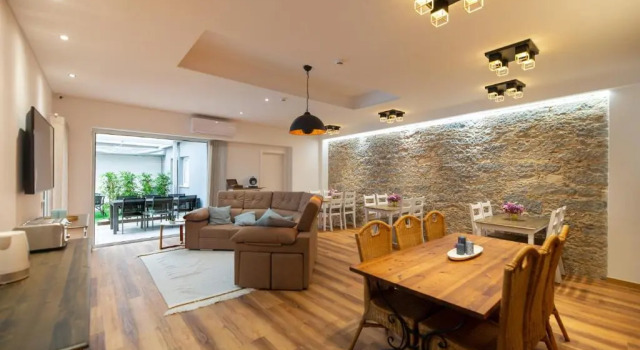 9 Quartos Alojamento, Book Hotel Hoteller i Ansiao med parkering, Parkering