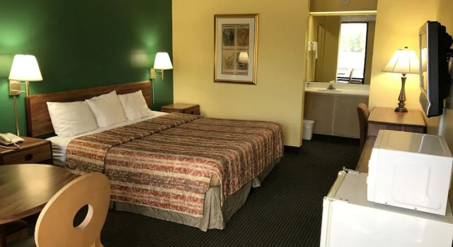 Relax Inn & Suites, จอง โรงแรม Dublin จอร์เจีย
