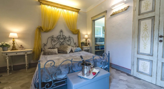 Апартаменты с 2 комнатами с балконом Casa San Michelangelo