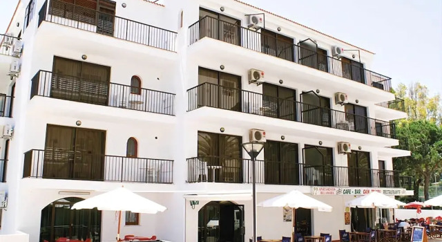 Bella Maria Apartments & Pool Club