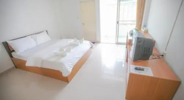 Grand Charoonrat Apartment, Забронировать Апартаменты/квартира Сарабури Сарабури
