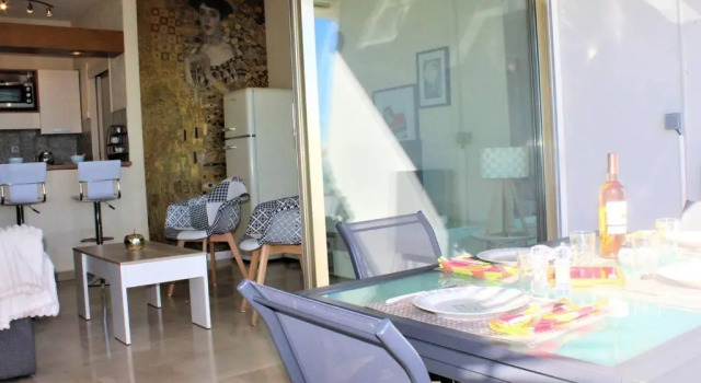 Appartement Villeneuve-Loubet, 1 pièce, 2 personnes - FR-1-252A-65