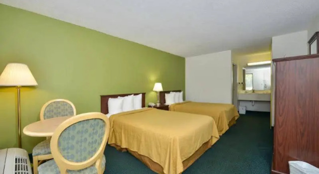 Quality Inn At Fort Stewart, Prenota Hotel Hinesville Georgia