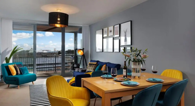 Апартаменты Deluxe Plymouth Penthouse Apartment-Sea View-Sleeps 7- Habita Property