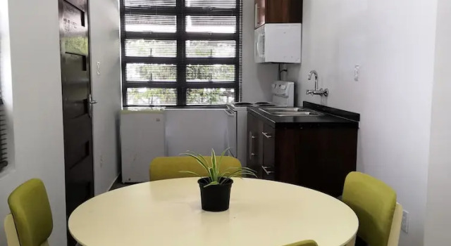 Quadruple appartement 2 chambres Bij BRAKKE