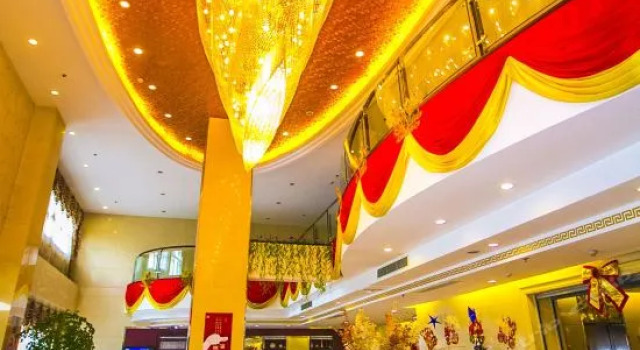 Junshang Holiday Hotel (Weifang Wanda Plaza)